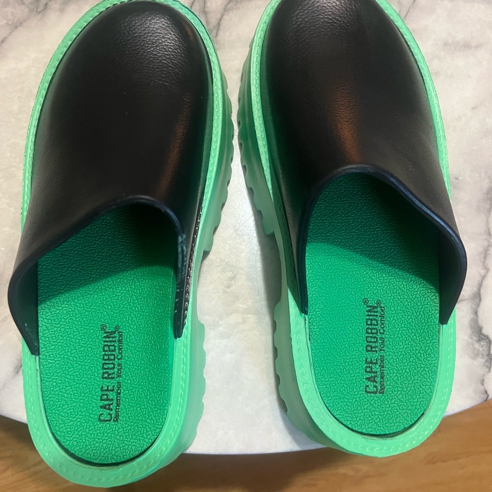 Platform shoes